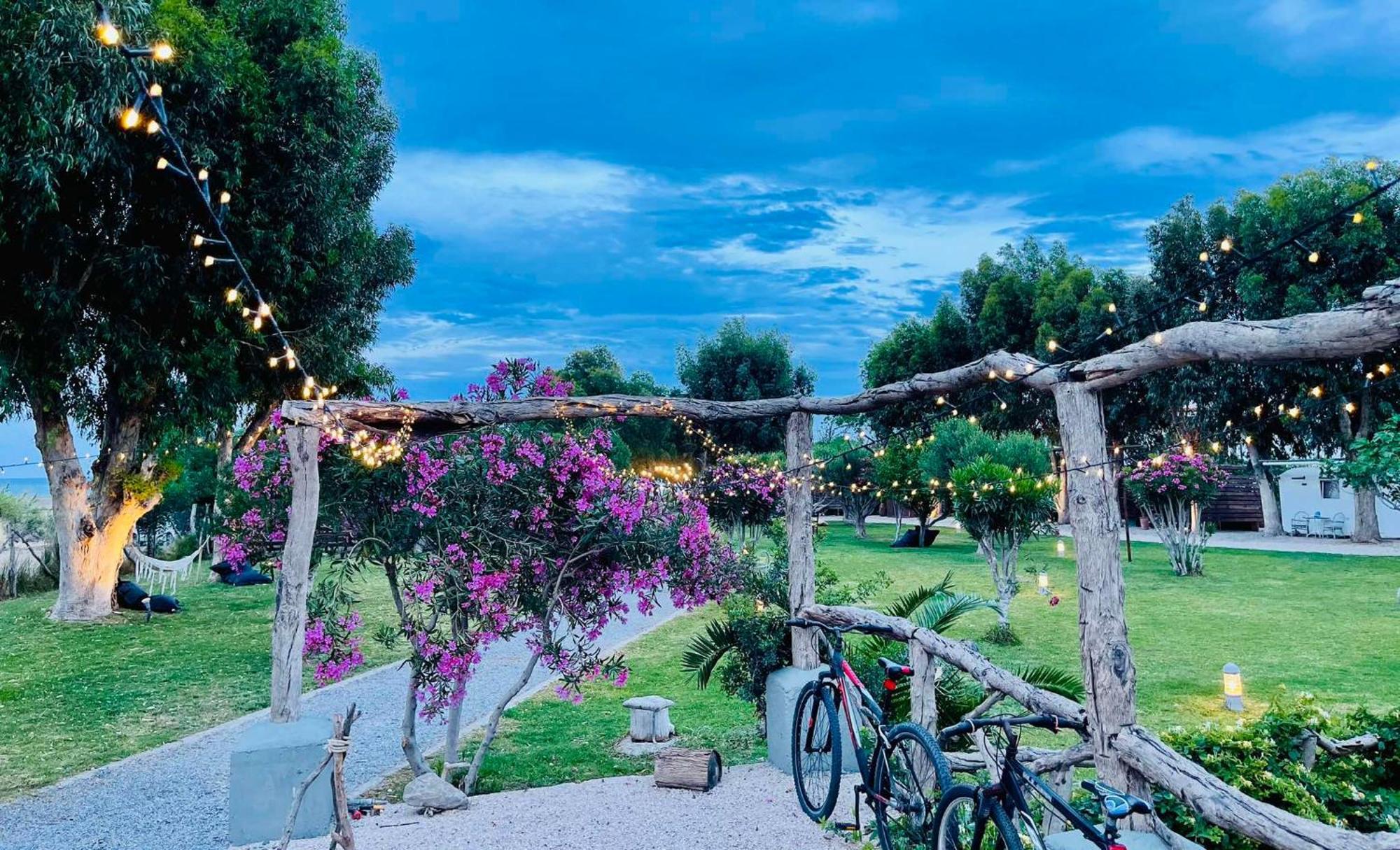 Eco Beach And Magic Garden Hotel Gennadi Eksteriør bilde